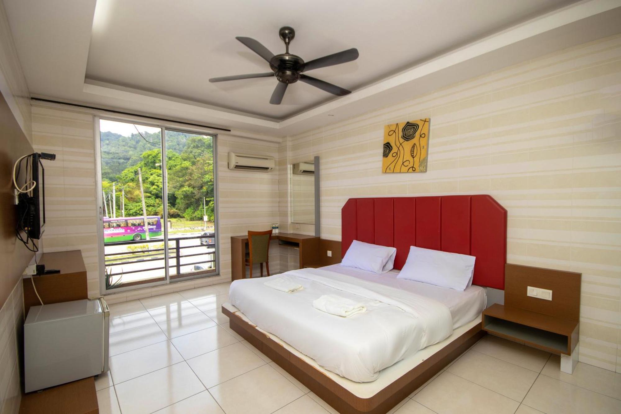Jq Happy Lumut Hotel Zewnętrze zdjęcie